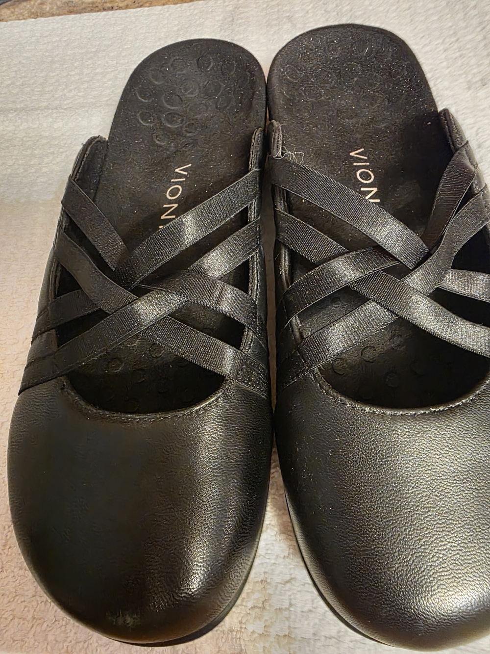 Vionic Black Crisscross Slip-On Mules
